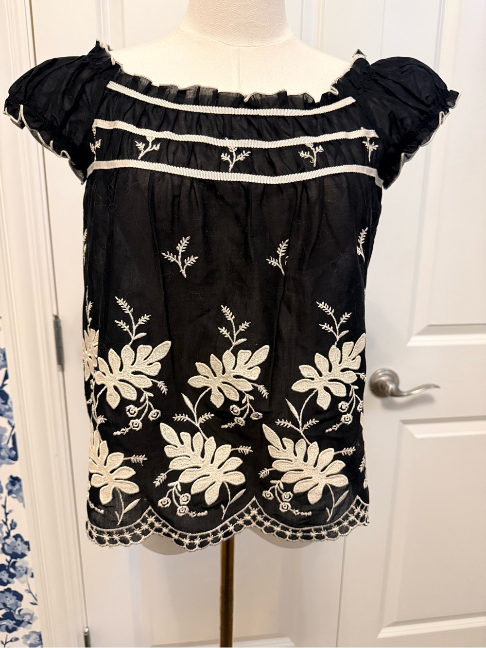 Anna Sui Black Top with Cream Floral Embroidery - Sz 2
